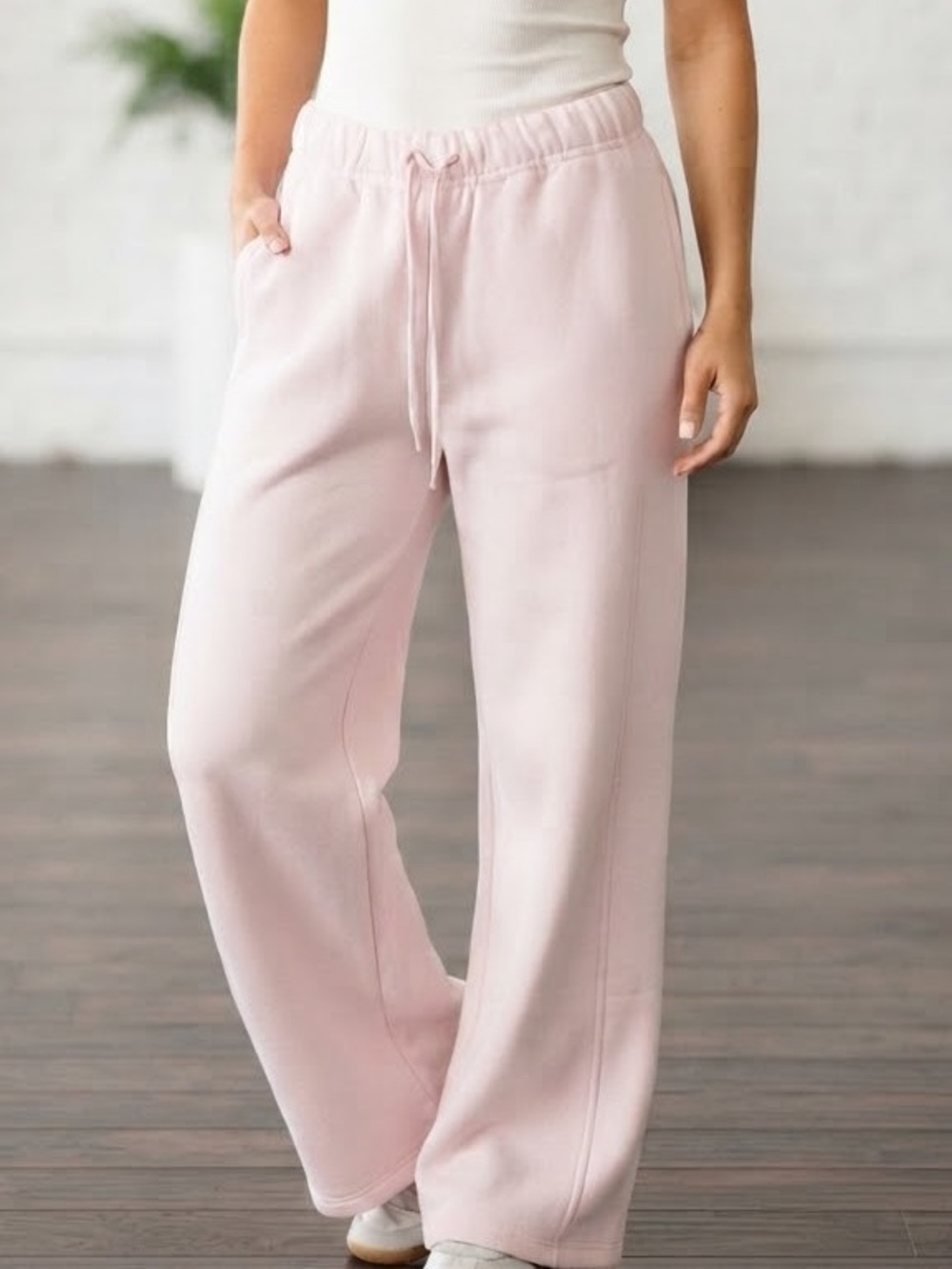 NWT WS Athletics Light Pink Fleece Sweatpants Wide Leg Size Small